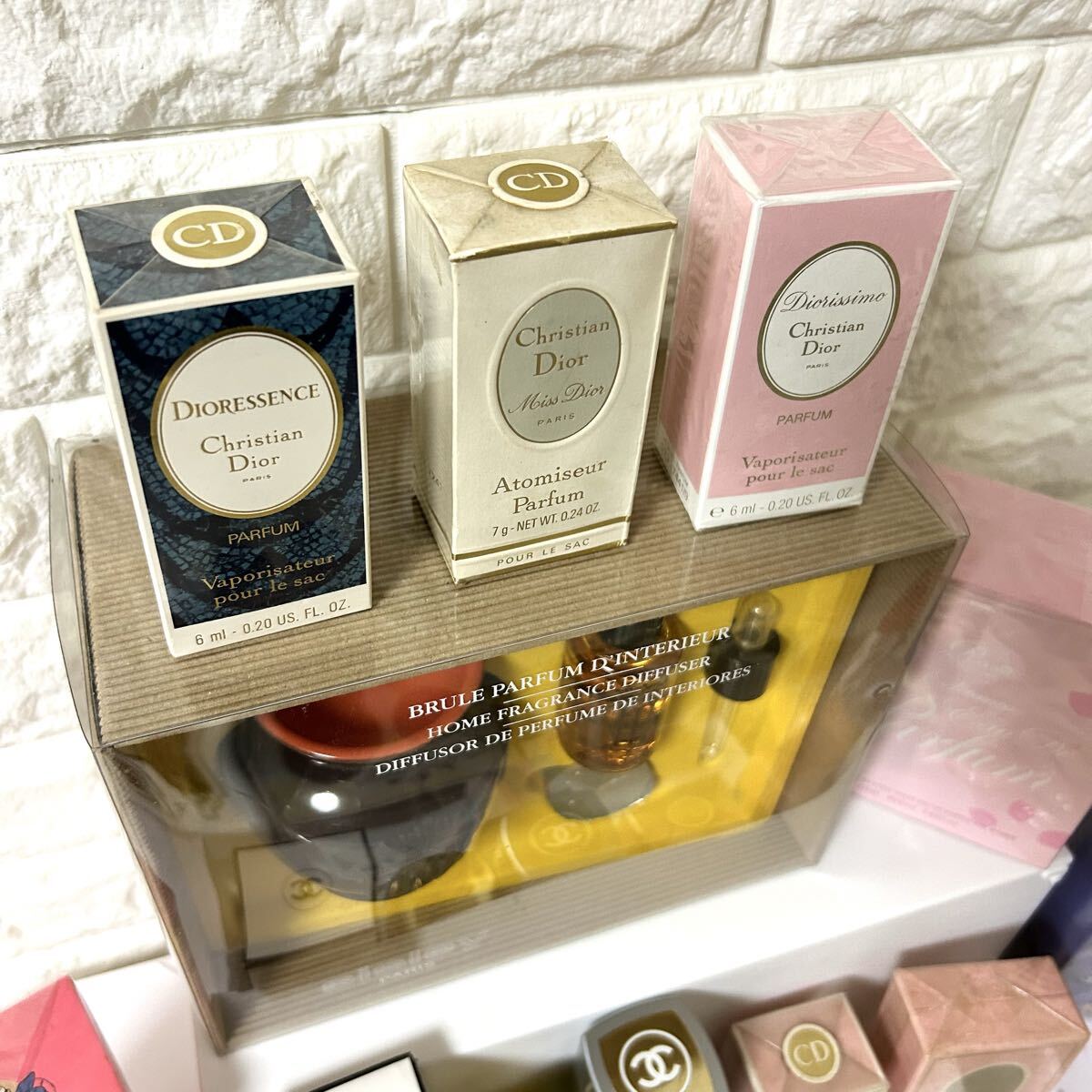 1 старт все новый товар духи суммировать Chanel CHANEL/ Dior Dior/SISLEY/ Lanvin / Nina Ricci и т.п. 