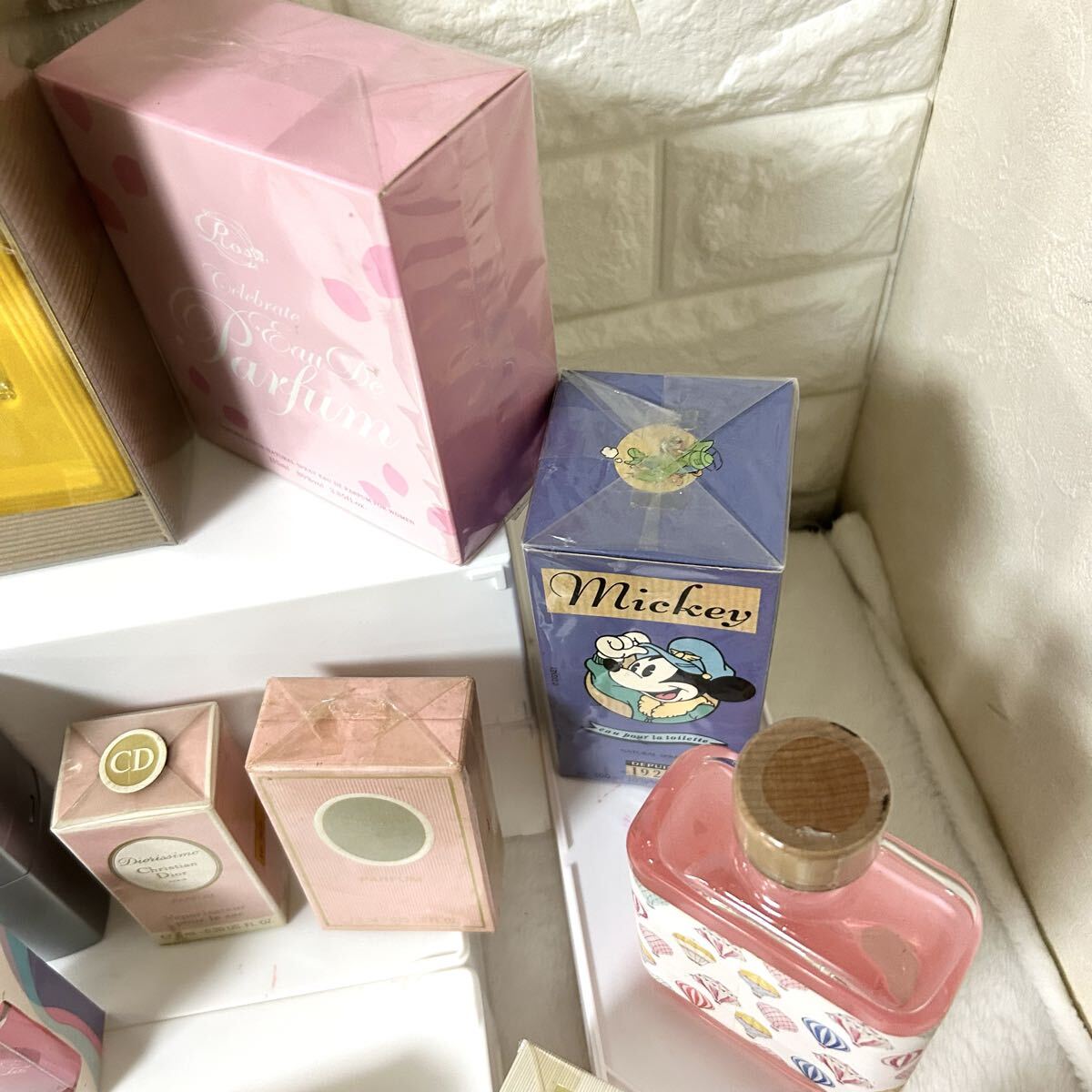 1 старт все новый товар духи суммировать Chanel CHANEL/ Dior Dior/SISLEY/ Lanvin / Nina Ricci и т.п. 