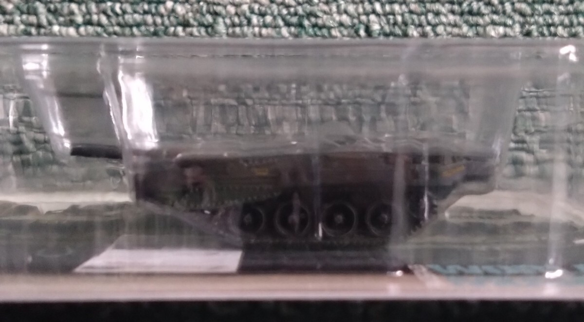タカラ 海洋堂 1/144 WTM ワールドタンクミュージアム 第9弾 スウェーデン陸軍 Strv.103戦車B型 Sタンク (NATO迷彩)_画像5