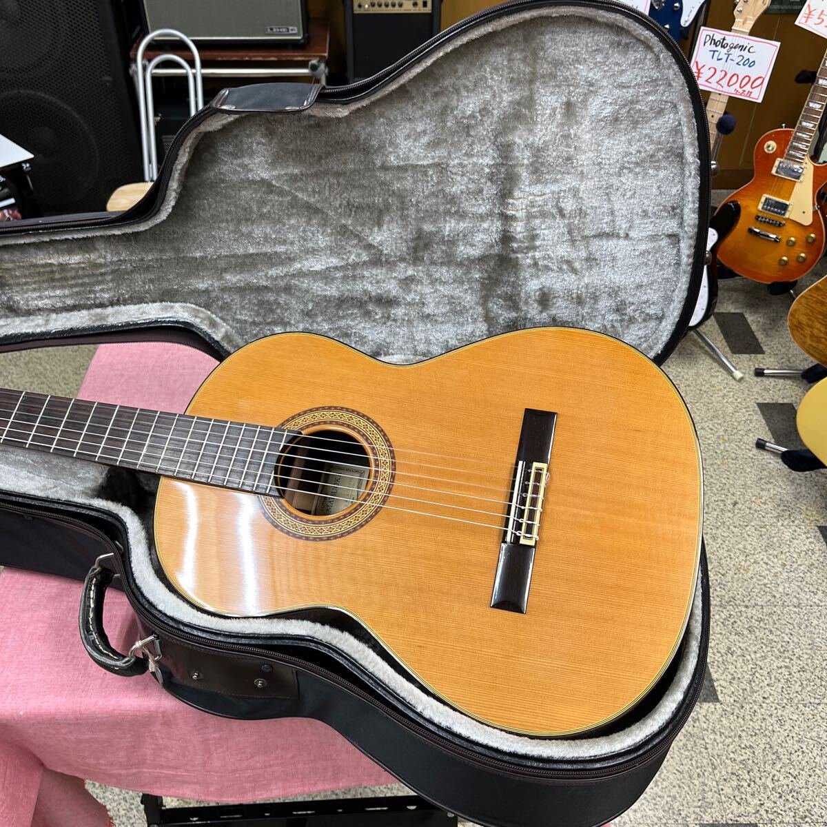 Ryoji Matsuoka クラシックギター M-50 中古 ケース付_画像1