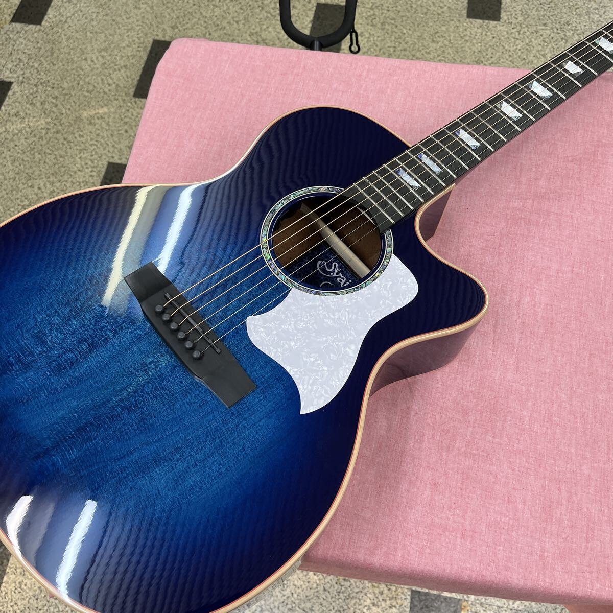 S-yairi アコースティックギター YATK-1400 新品同様 ケース付_画像4