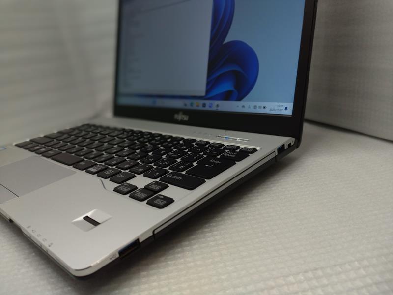 【美品】LIFEBOOK S936/P Win11/即使用可能(第6世代i5 メモリ6G SSD:128G) G30_画像4