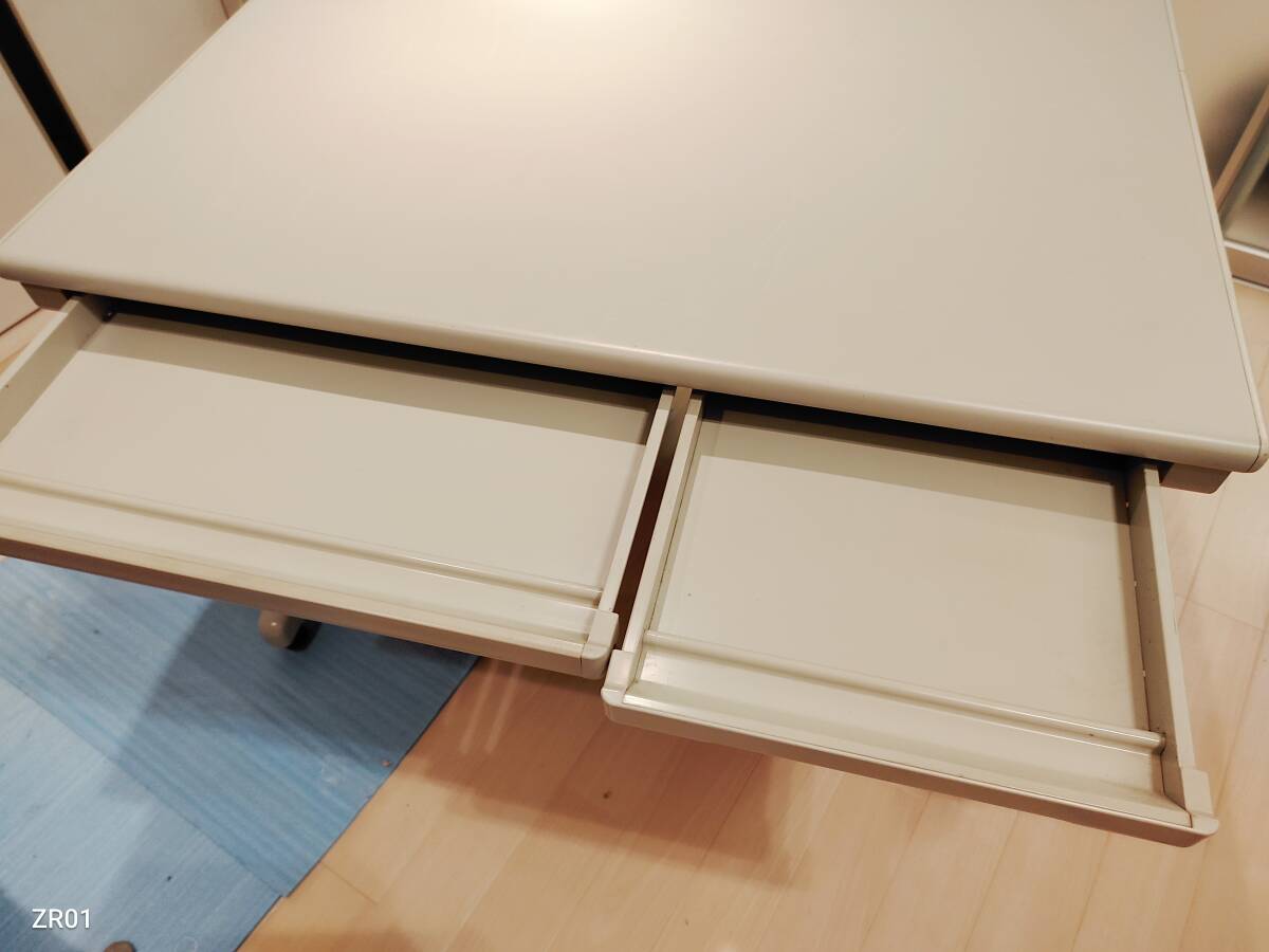 [ самовывоз ] flat стол W1000 D700 H700 офисный стол офис стол стол L знак ножек электропроводка . б/у офисная мебель 