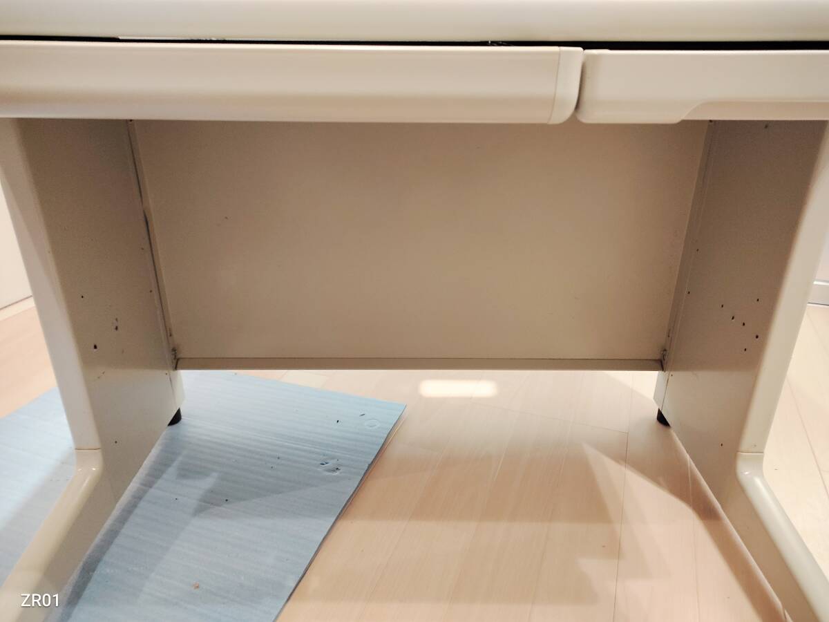 [ самовывоз ] flat стол W1000 D700 H700 офисный стол офис стол стол L знак ножек электропроводка . б/у офисная мебель 