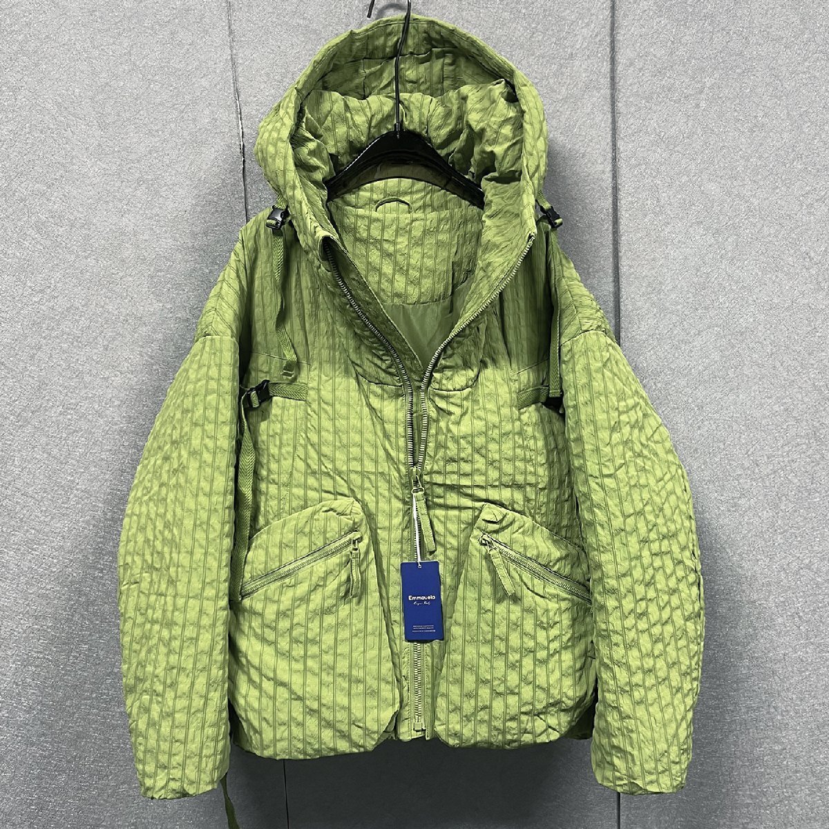 一枚限定・ダウンジャケット 定価10万◆Emmauela・イタリア・ミラノ発◆ダックダウン90％ 保温 ふんわり フード付き アウター 街着 XL/50_画像8