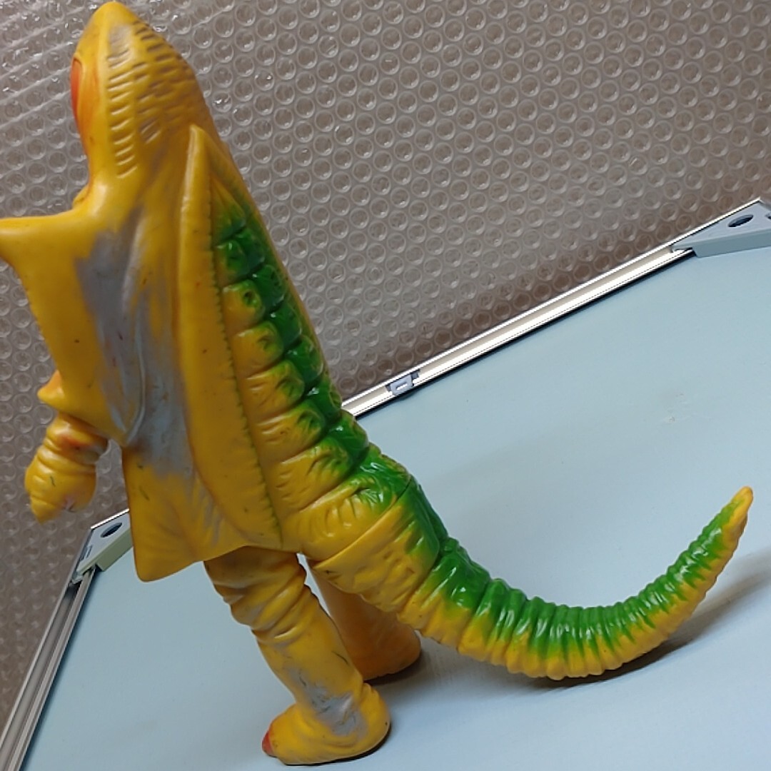当時物アイアン ソフビ人形ブルマァク自立OK怪獣ミラーマン円谷フィギュア侵略者マルサン特撮ウルトラマン昭和レトロ宇宙人_画像4