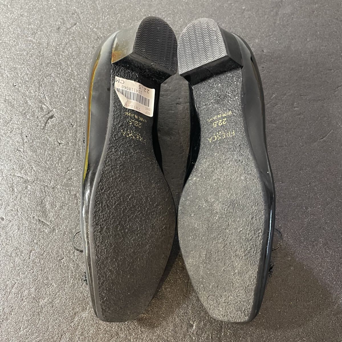 GINZAYOSHINOYA エナメル パンプス ブラック サイズ22.5 cm_画像6