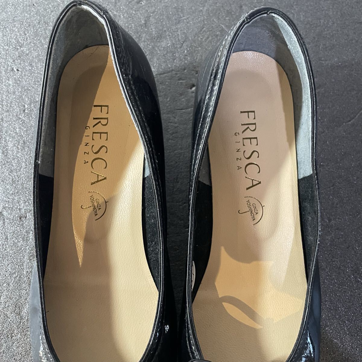 GINZAYOSHINOYA エナメル パンプス ブラック サイズ22.5 cm_画像7