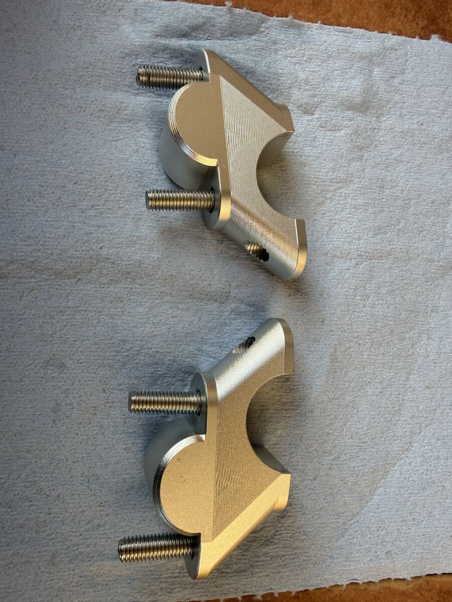 R1250R ハンドルバーライザー_画像2