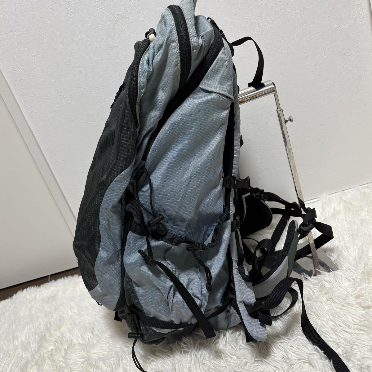 ミレー クーラ40 リュック バックパック レインカバー付き グレー&ブラック. MILLET kula40 アウトドア リュックサック_画像5