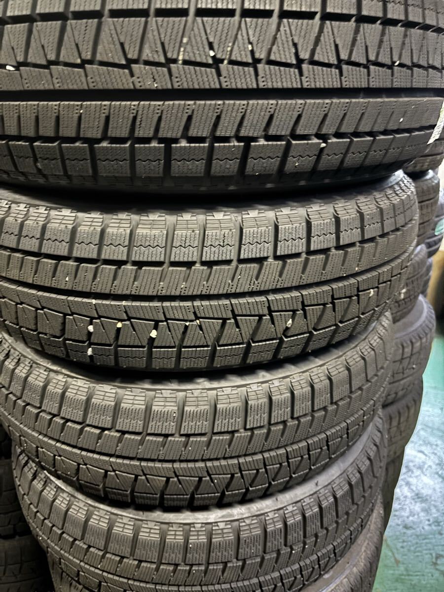 175/60R16 Bridgestone лёд Partner Ⅱ зимние шины spew groove б/у 4 шт. комплект!2018 год производства Cross Be Ractis 175/60R16 Bridgestone лёд Partner Ⅱ зимние шины spew groove б/у 4 шт. комплект!2018 год производства Cross Be Ractis