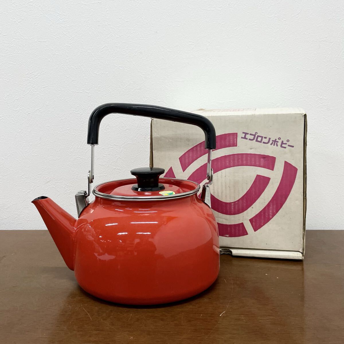 SNT1172 новый товар не использовался фартук мак эмаль Kett ru... чайник сигнал low 2.5L Showa Retro сигнал low чайник 