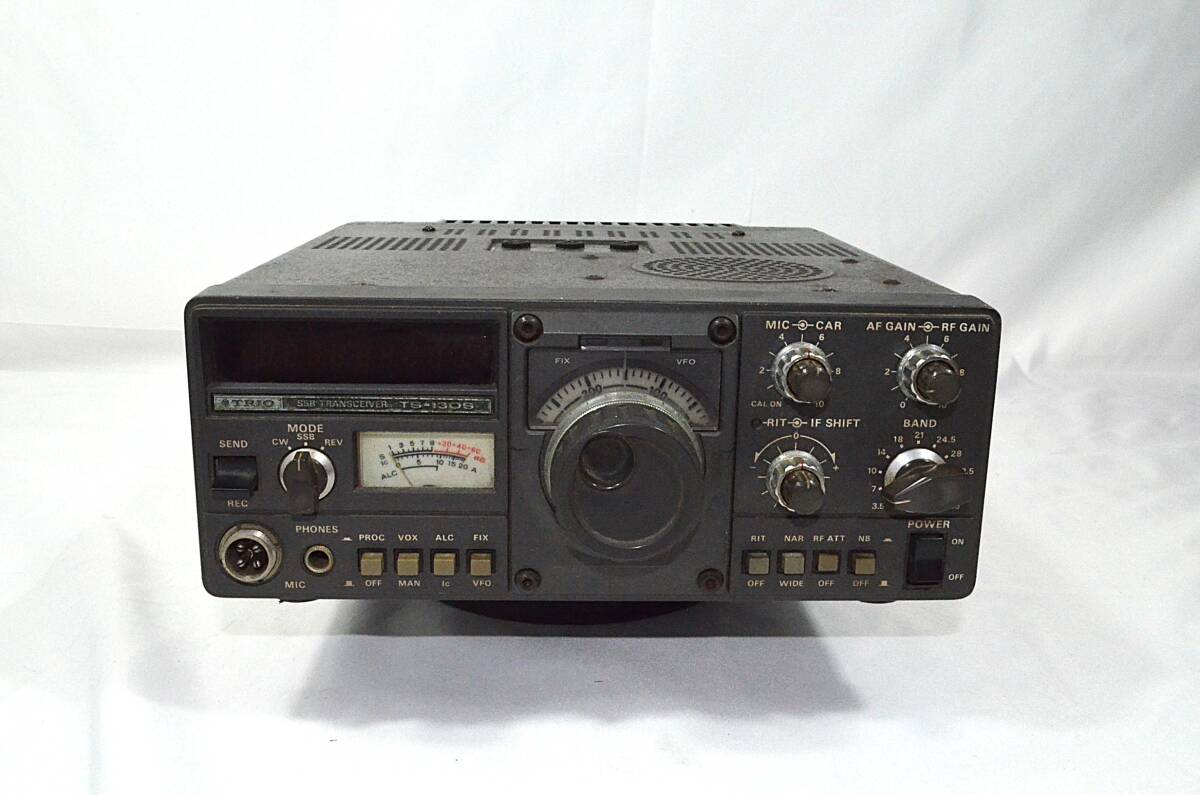 【現状品】TRIO Kenwood TS-130S HF オールモード トランシーバー 無線機 【203】_画像1