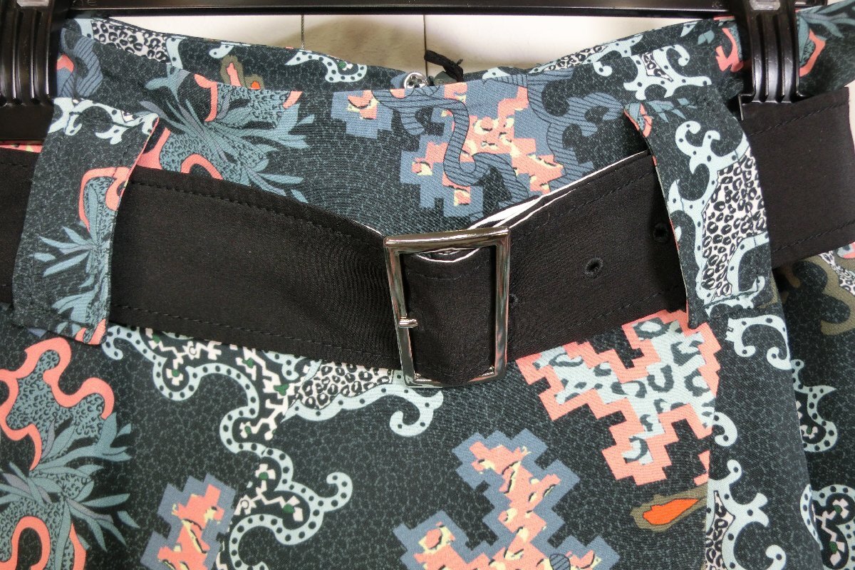 ♪美品★DOROTHEE SCHUMACHER/ドローシーシューマッハ(3)★ウエストベルト付きボタニカルフレアスカート_画像3