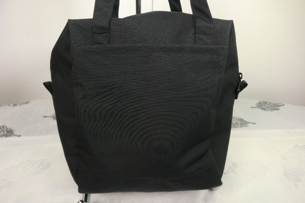 ♪美品 ★Potechino/ポテチーノ★黒ナイロンお花モチーフポシェットバッグ_画像4