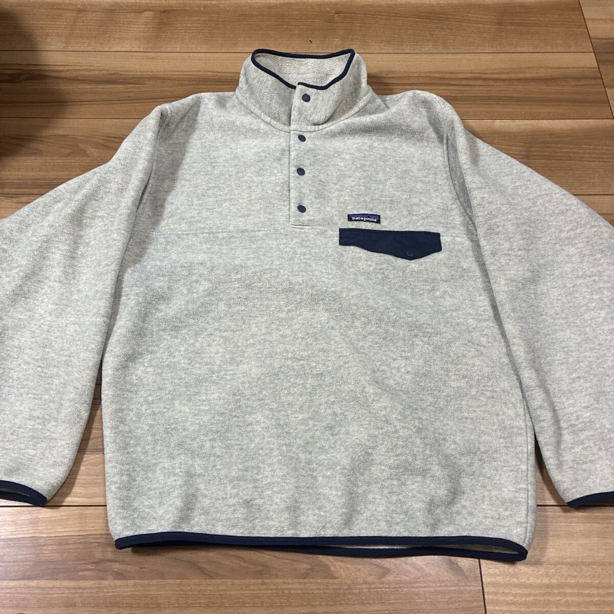 patagonia パタゴニア p6 シンチラ　スナップt フリースジャケット　オートミール　２０２２年製　ＯＡＴ　Mサイズ　美品　厚手_画像1