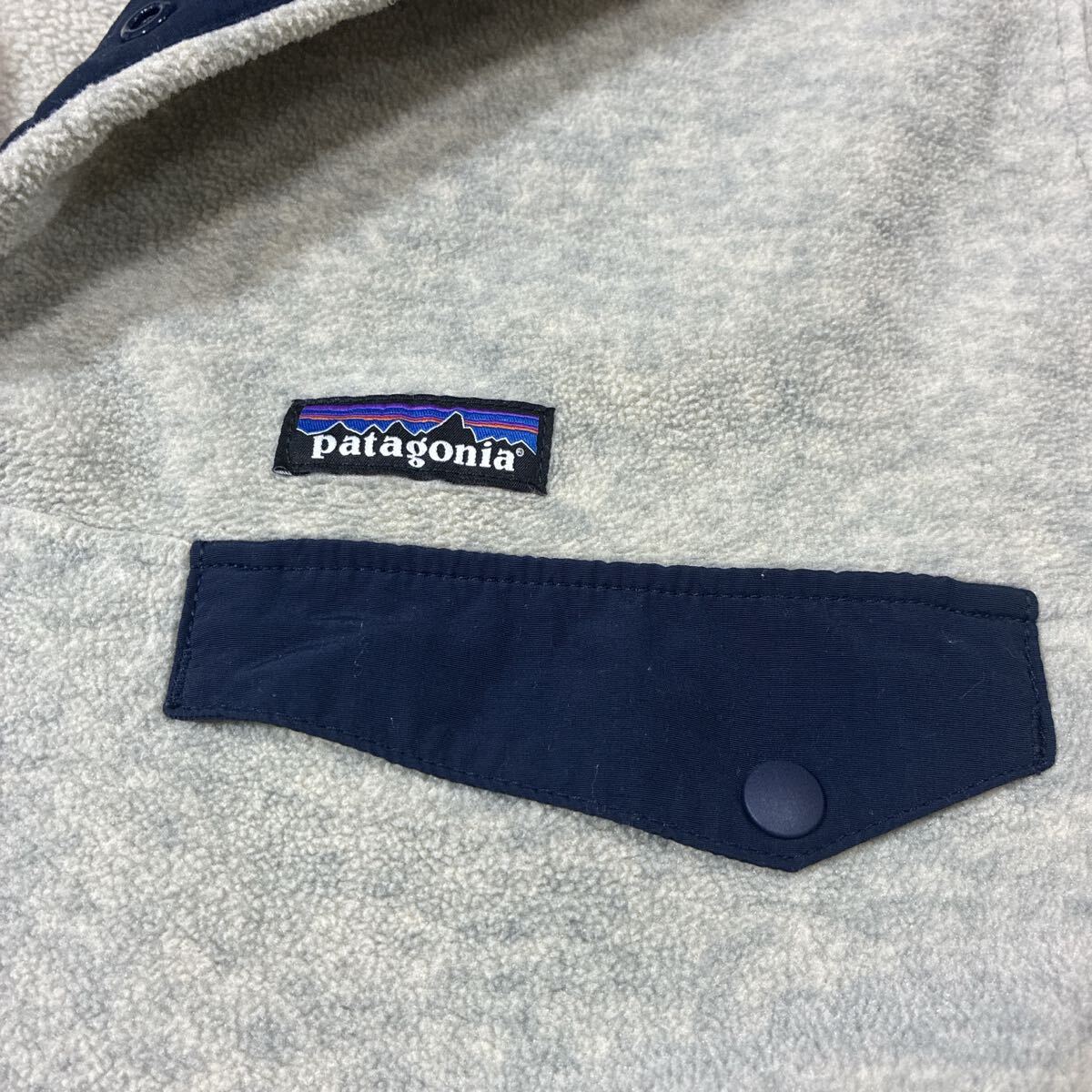 patagonia パタゴニア p6 シンチラ　スナップt フリースジャケット　オートミール　２０２２年製　ＯＡＴ　Mサイズ　美品　厚手_画像3