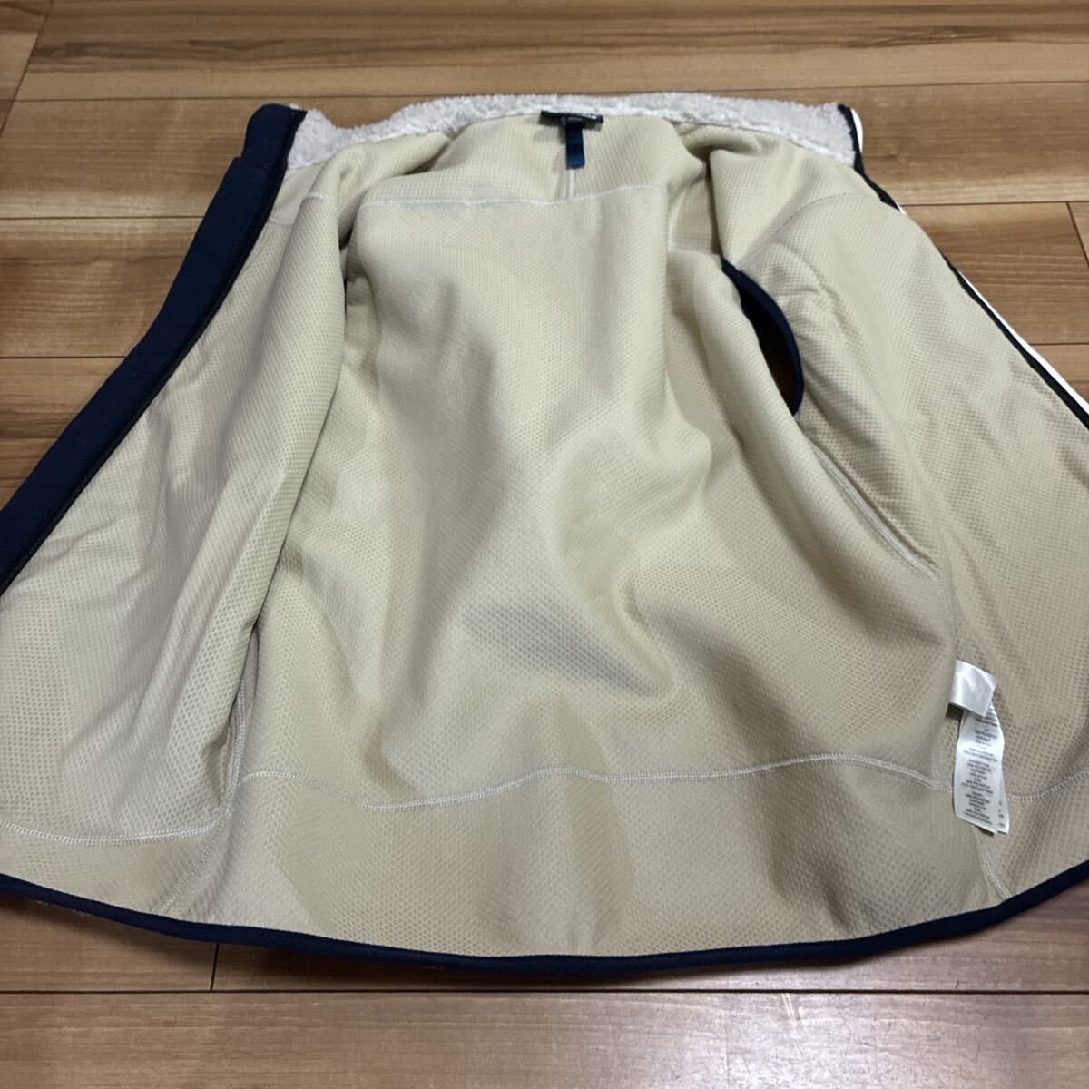 patagonia パタゴニア p6 レトロX フリースベスト クラシックレトロx ナチュラル　２０２１年製 ＮＡＴ　Ｍサイズ　ほぼ新品_画像7