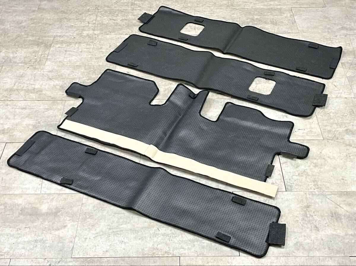 未使用/保管品■フロアマット マツダ ビアンテ ブラック DBA-CCFFW/CCEAW マット カー用品 内装 車 社外品■兵庫県姫路市から 25-4760_画像5