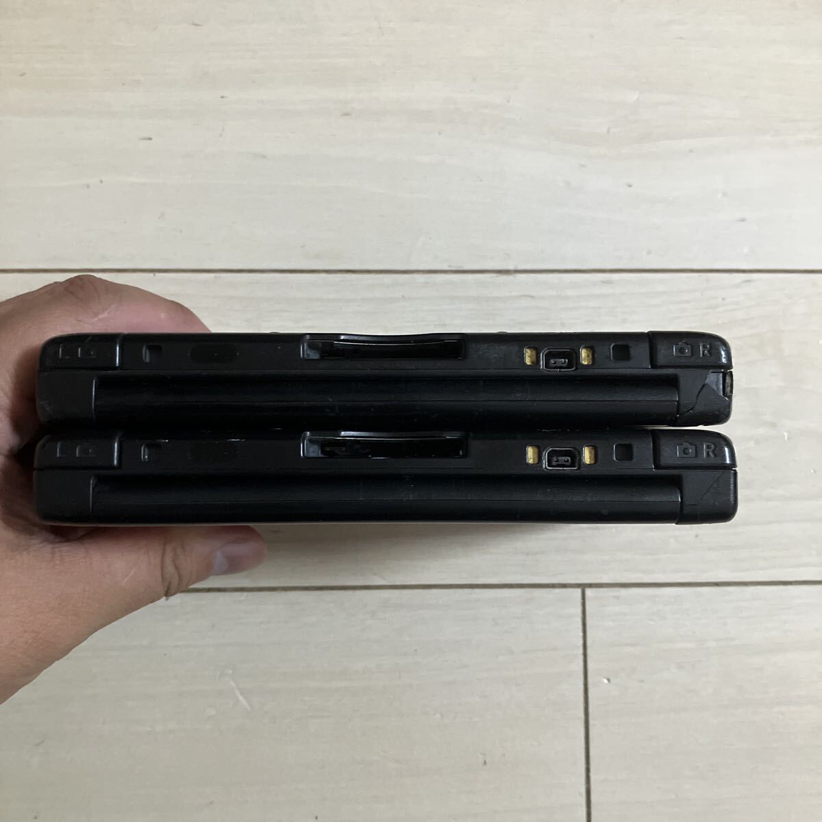 Nintendo 3DS LL SPR-001 本体 2台 セット まとめて 純正 バッテリーパック 付き スリーディーエス エルエル 任天堂 ジャンク 部品取り_画像4