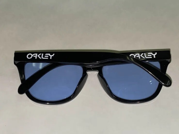 オークリーのフロッグスキン_画像2