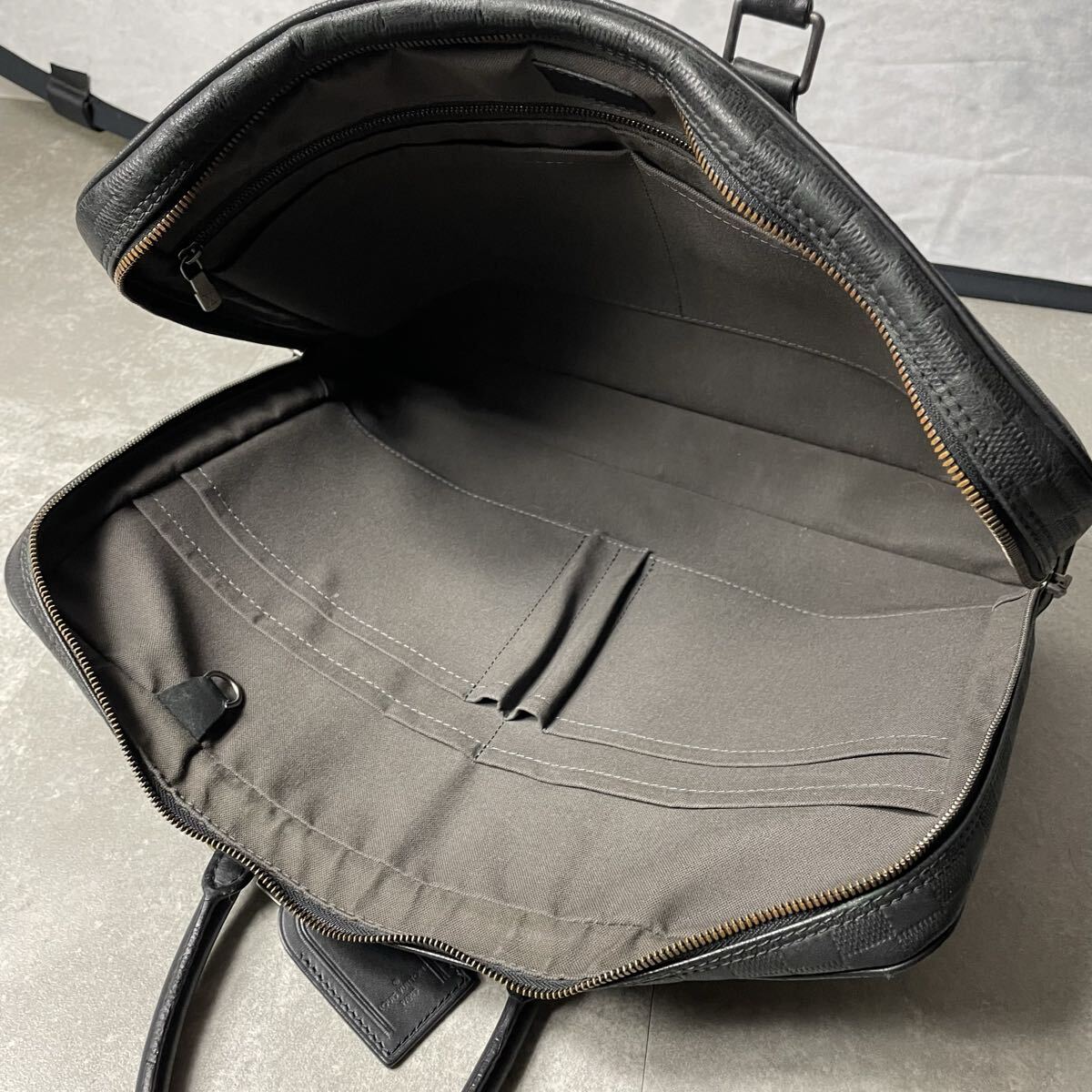 正規品/高級モデル●LOUIS VUITTON ルイヴィトン ビジネスバッグ ショルダー ダミエアンフィニ ポルトドキュマン ヴォワヤージュ レザー_画像9