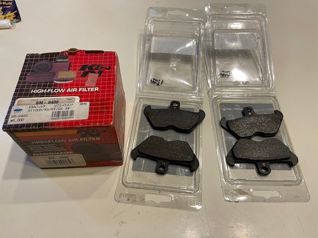 K＆Nフィルター BMW ｒ1100R/RS/RT/GS 94-中古 ブレーキパッド VMFA407 BMW用純正中古 セット_画像1