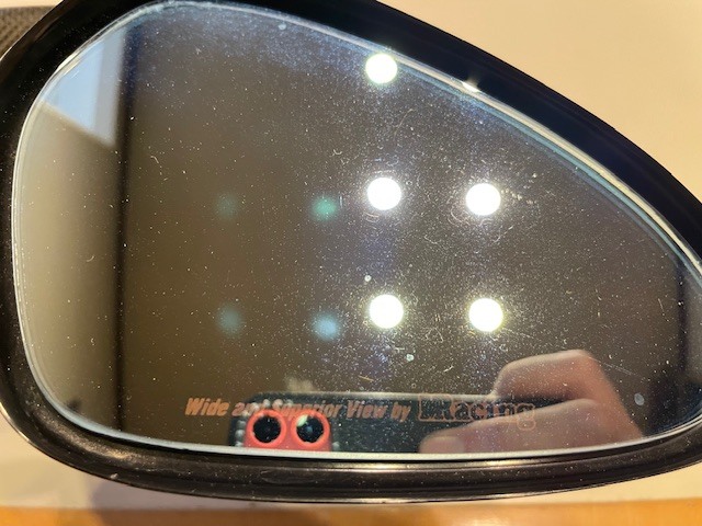 マジカルレーシング カーボンミラー中古 ボルト付き_画像3