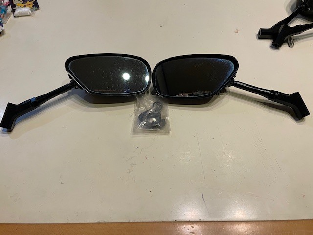 マジカルレーシング カーボンミラー 予備部品付き 中古_画像1