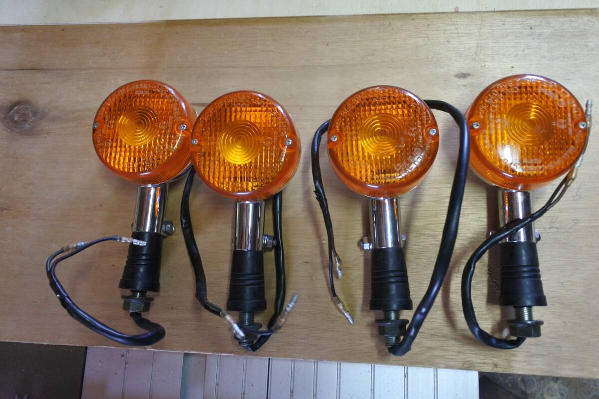 ヤマハ　YAMAHA　SR400　純正　テールランプ_画像1