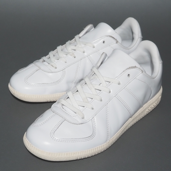 美品!! US 8 1/2/ 26,5cm 限定 22年製 adidas Originals BW ARMY FI ジャーマントレーナー 白 天然皮革 HQ8996_画像2