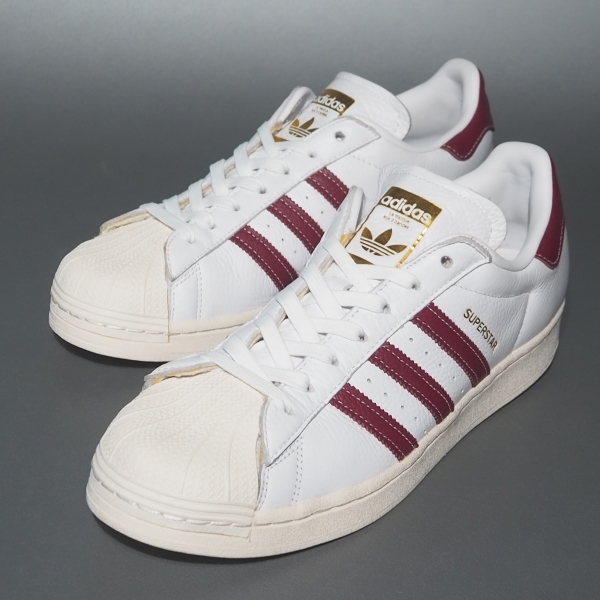  美品!! US 10 1/2 /28.5cm 限定 22年 adidas スーパースター 白ｘワインレッド 金ベロ SUPERSTAR 天然皮革 _画像2