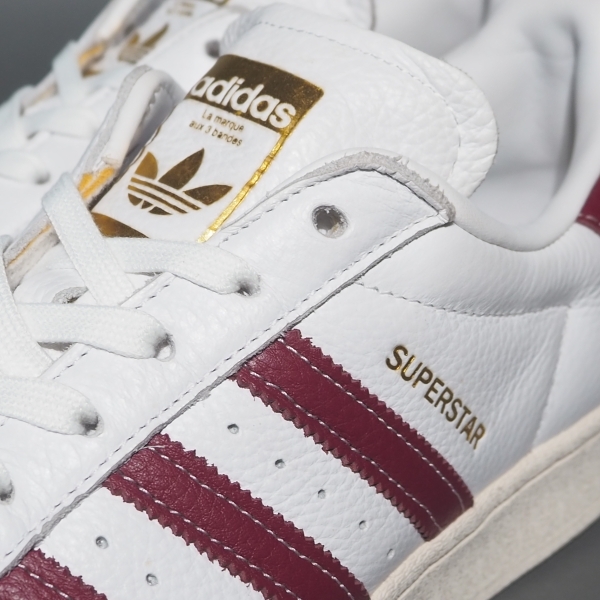  美品!! US 10 1/2 /28.5cm 限定 22年 adidas スーパースター 白ｘワインレッド 金ベロ SUPERSTAR 天然皮革 _画像6