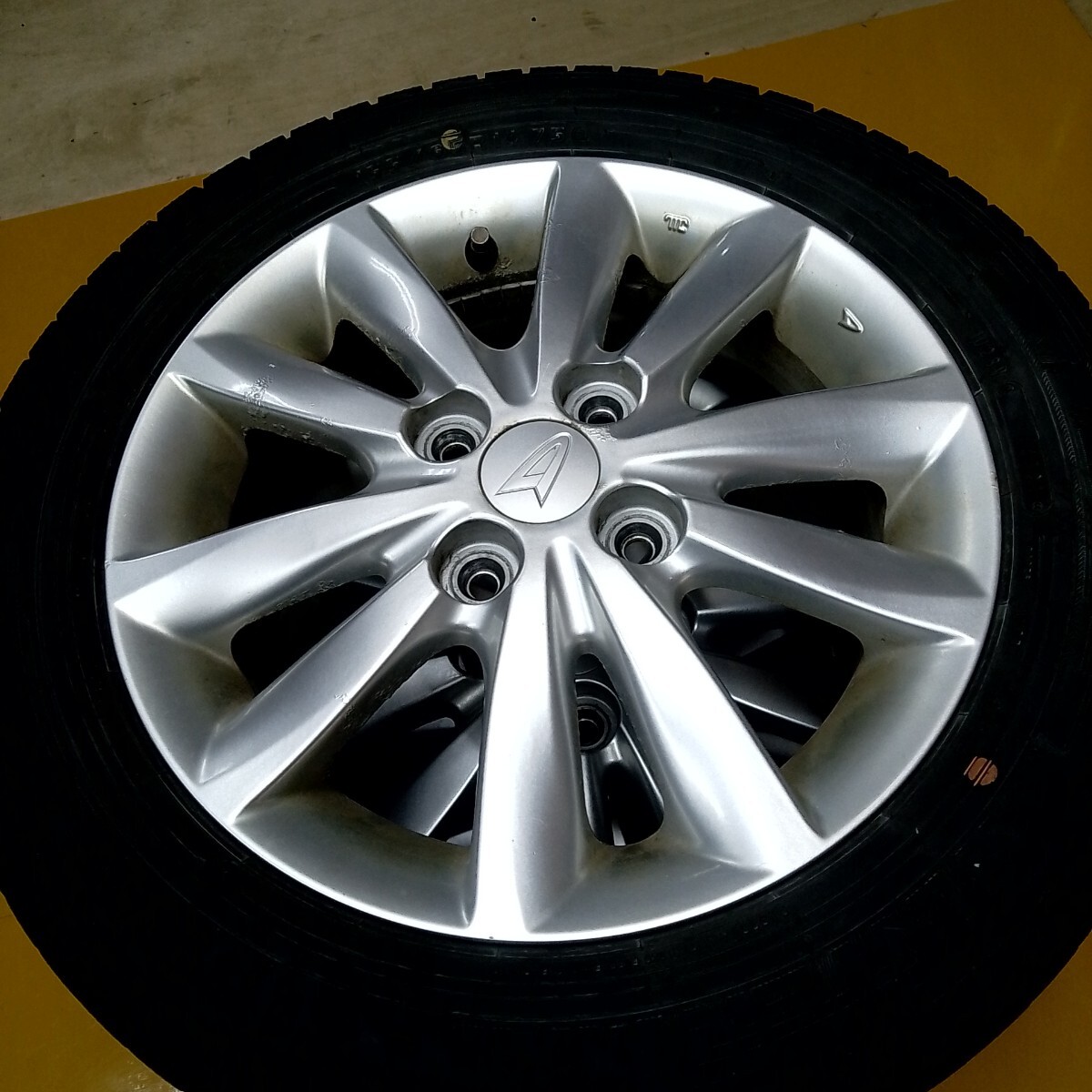 ダイハッ純正14インチ　14×4.5J+45 ダンロップ　　WINTER　MAXX 03 155/65R14 製造2021年×4本セット ★302_画像2