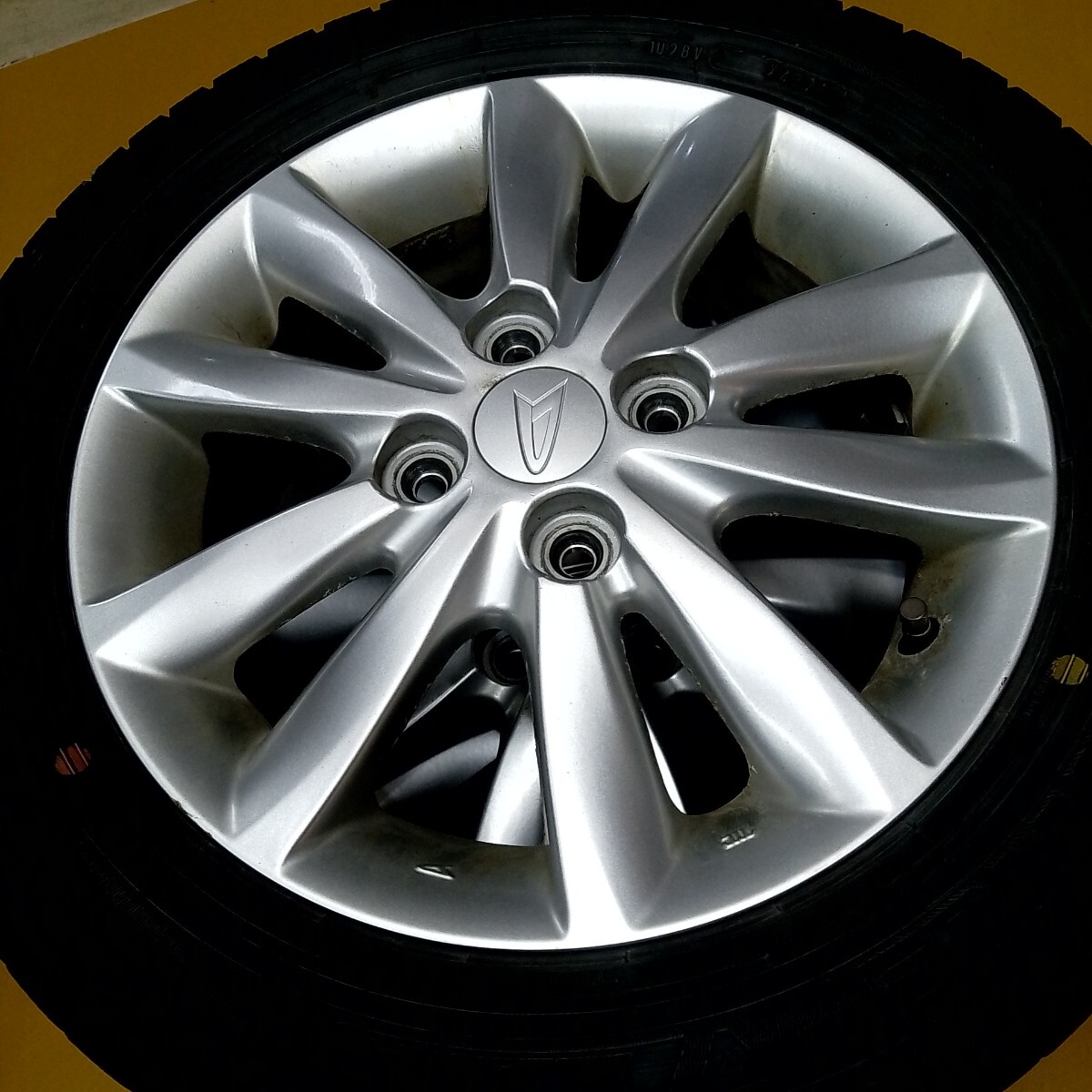 ダイハッ純正14インチ　14×4.5J+45 ダンロップ　　WINTER　MAXX 03 155/65R14 製造2021年×4本セット ★302_画像3