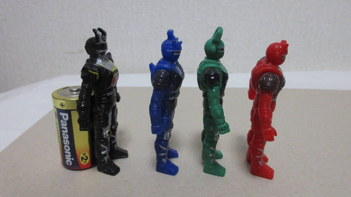 Be Fighter герой все 4 вид Juukou B-Fighter Mini sofvi фигурка Bandai голубой свекла красный ruji-s tag черный свекла