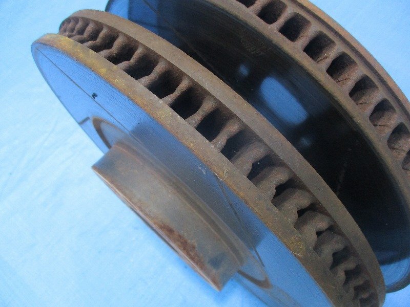 ST205 セリカ GT-FOUR 後期 社外 3S-GTE スリット ディスクローター st205 26346【個人宅送料別途加算・S1サイズ】_画像6