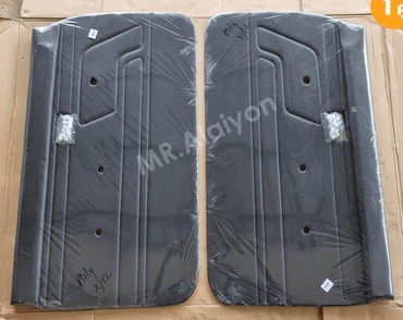 ハイラックス ピックアップ トラック HILUX グレー YN80 87-94 ドア パネル 内張り 左右セット ※ステッカー1枚プレゼント_画像1