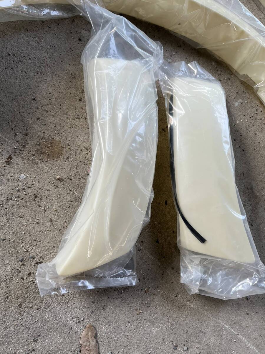 日産 D22 後期 オーバーフェンダー フロンティア frontier 6点セット ダットラ ダブルキャブ? ※ステッカー1枚プレゼント_画像5