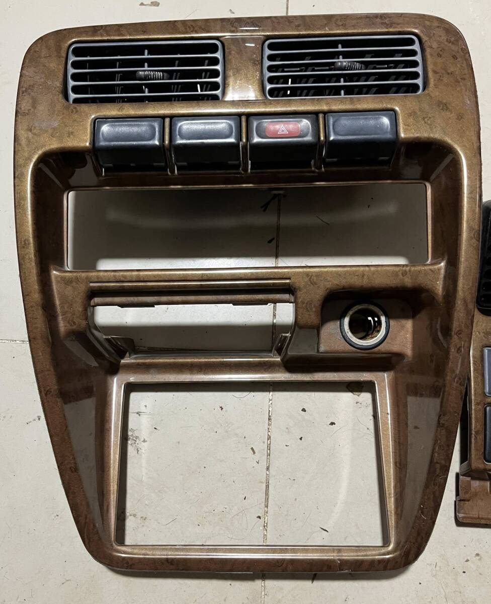 ダットサン D21 D22 フロンティア センターコンソール センターベンチレーター セット 日産 ハードボディ ※ステッカー1枚プレゼント_画像4