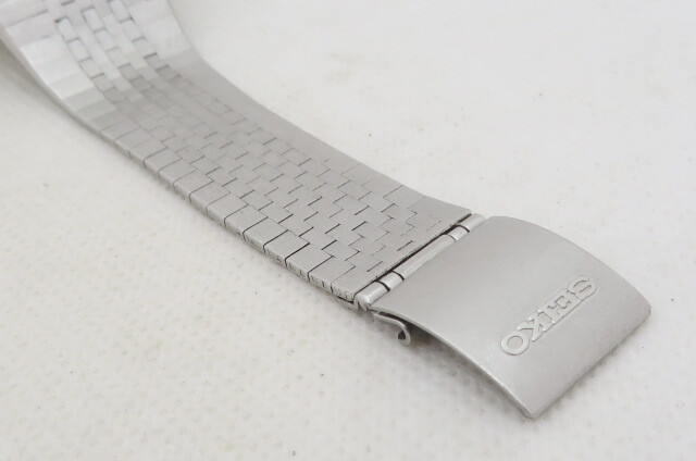 1円~【動作品】良品 SEIKO セイコー SUPERIOR スーペリア 9983-78000 クォーツ デイデイト メンズ 腕時計 10-10-11_画像9