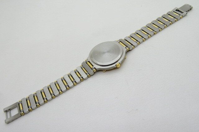 1円～【動品】BULOVA ブローバ 9053-5020 メンズ クオーツ 腕時計 コンビネーション ゴールド文字盤　ケース有り　10-10-10_画像8