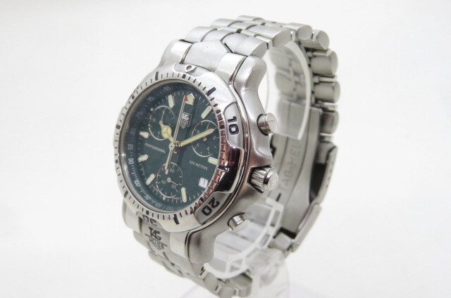 1円~TAG HEUER タグ・ホイヤー プロフェッショナル クロノグラフ CH1112 メンズ クオーツ 腕時計 グリーン文字盤 シルバー 10-11-8_画像2