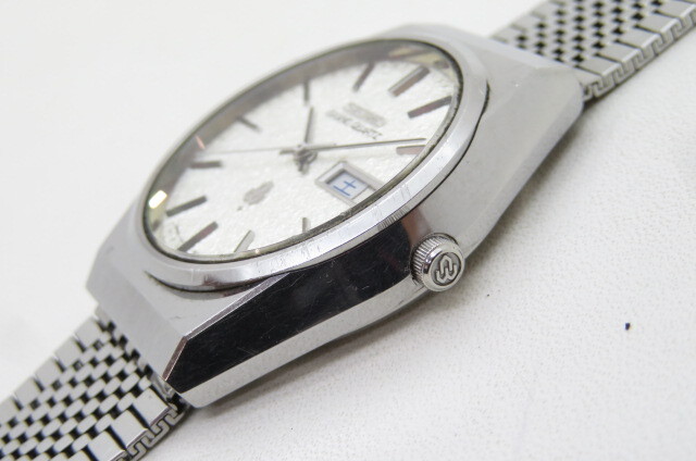 1円～SEIKO セイコー GRAND QUARTZ GQ グランドクオーツ 4843-8100 メンズ 腕時計 デイデイト 雪目文字盤 シルバー　10-11-18_画像4