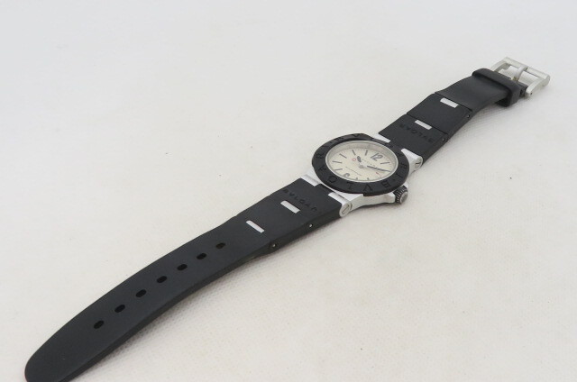 1円~【動作品】BVLGARI ブルガリ ALUMINUM アルミニウム AL 32 A クオーツ 腕時計 アイボリー文字盤 クォーツ メンズ腕時計 11-5-4_画像10