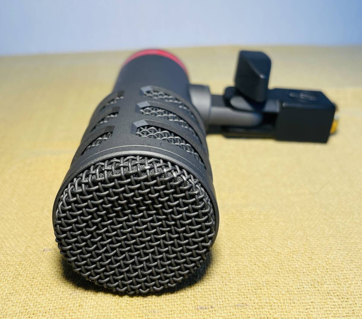 * audio technica / ATM25 / электродинамический микрофон / обычный рабочий товар / один владелец б/у товар / Audio Technica *