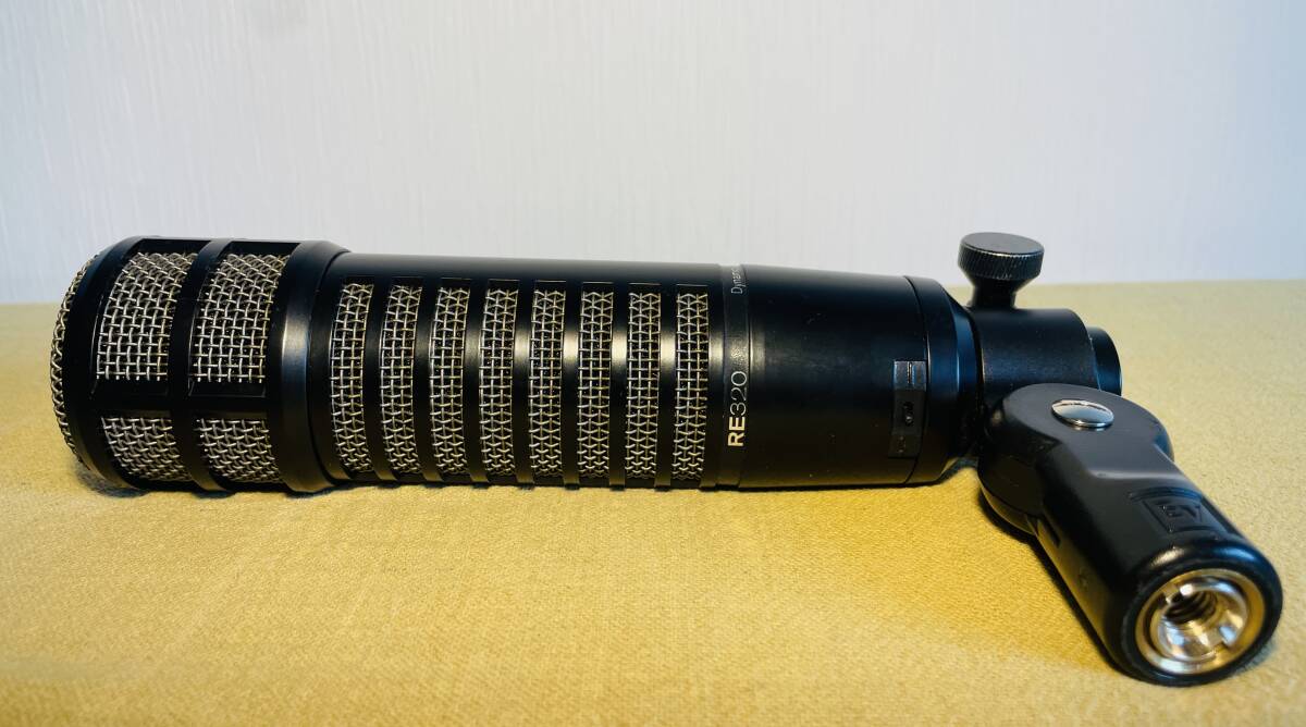 * Electro-Voice ( электро voice ) / RE320 / обычный рабочий товар / электродинамический микрофон / один владелец б/у товар *