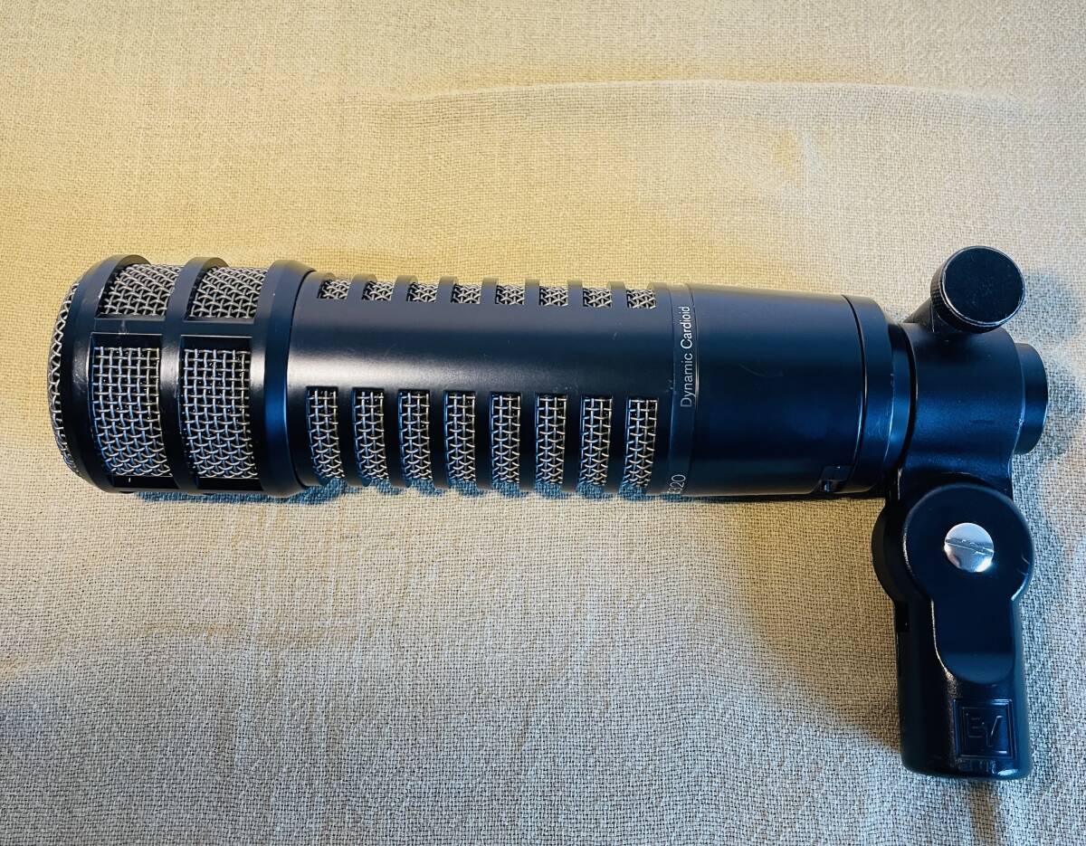 * Electro-Voice ( электро voice ) / RE320 / обычный рабочий товар / электродинамический микрофон / один владелец б/у товар *