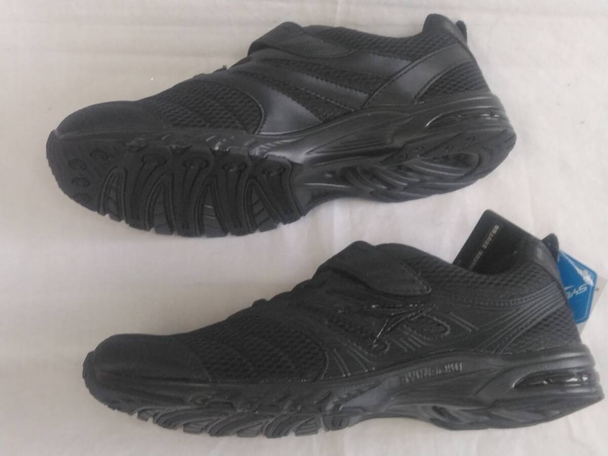 子供スニーカー 瞬足 195 24.0 cm ブラック 男女ジュニア兼用 ひも付き マジックタイプ スニーカー 黒 通学に、校内ばきに スポーツに_画像2