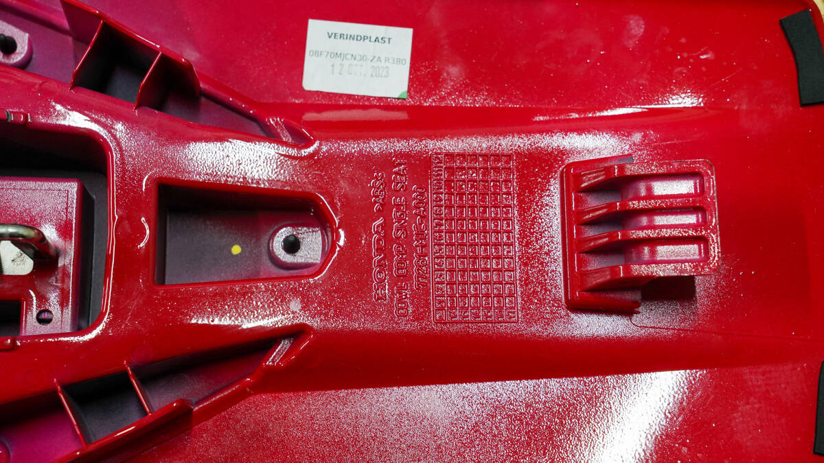 CBR600RR （8BL-PC40）純正シングルシートカウル　グランプリレッド_画像3